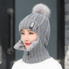 Bonnet d'hiver avec pompon en fourrure